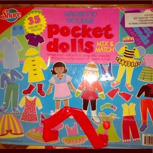 32 pc Wooden Magnetic Pocket Dolls